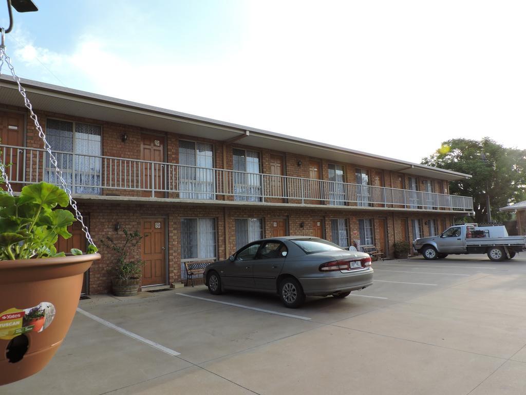 Red Cliffs Colonial Motor Lodge Chambre photo